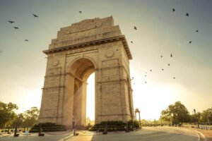 Delhi Heritage Sightseeing & Drive to Agra