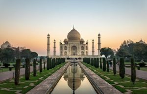 Taj Mahal, Agra Fort & Drive to Jaipur